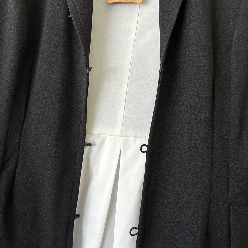Coat - Picture 3 of 3
